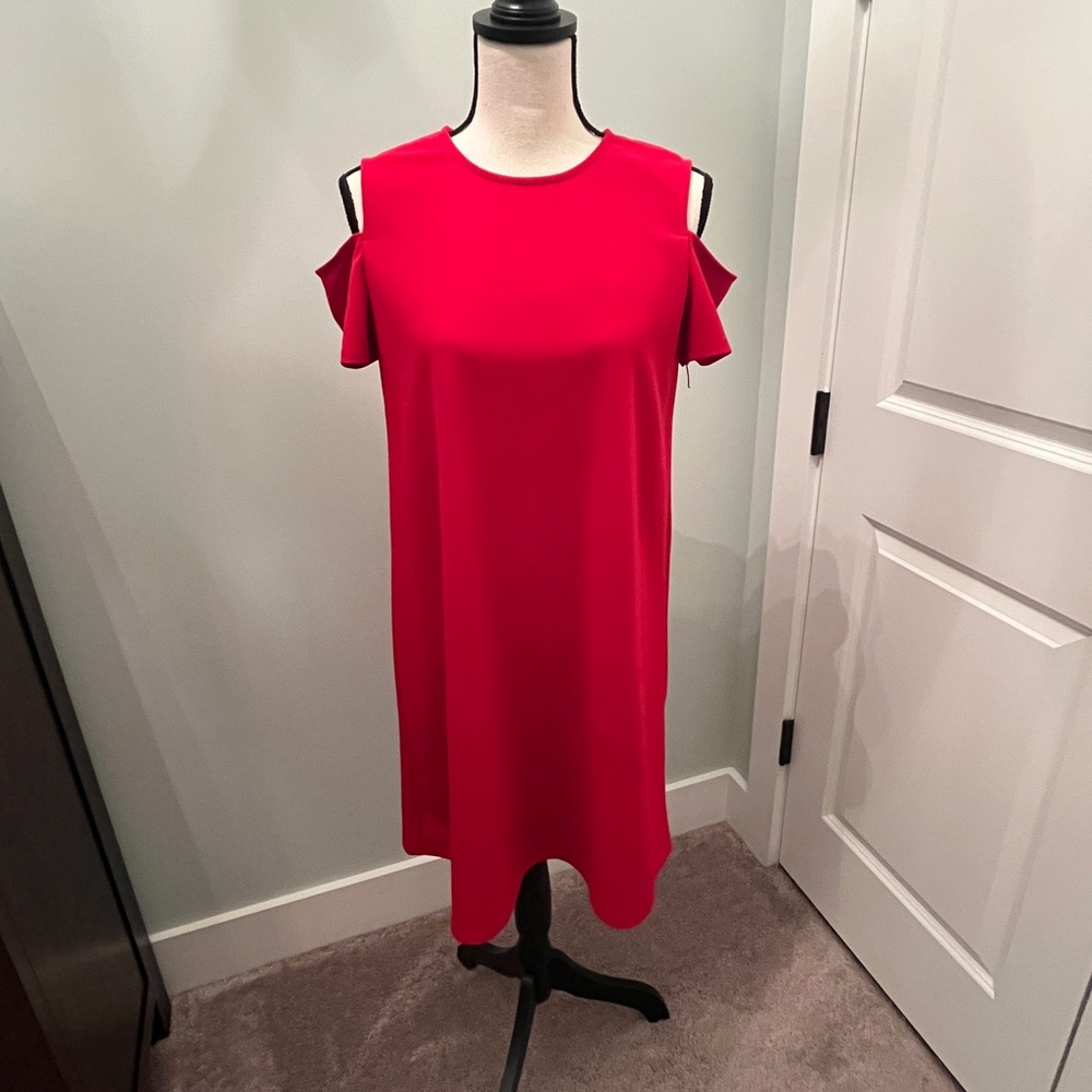 Ronni Nicole Cold Shoulder Trapeze Dress sz 6